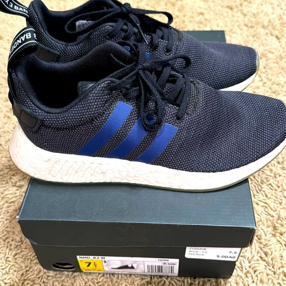 Nmd R2